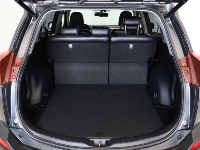 Toyota RAV 4  2.2 D-4D 
