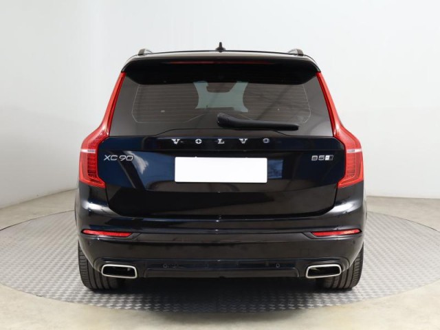 Volvo XC90  B5 AWD R-Design