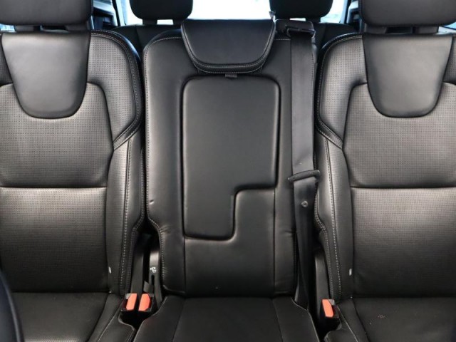 Volvo XC90  B5 AWD R-Design