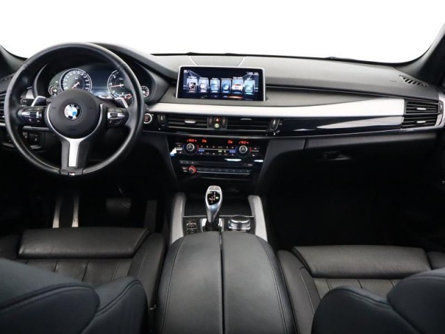 BMW X5  xDrive40d 