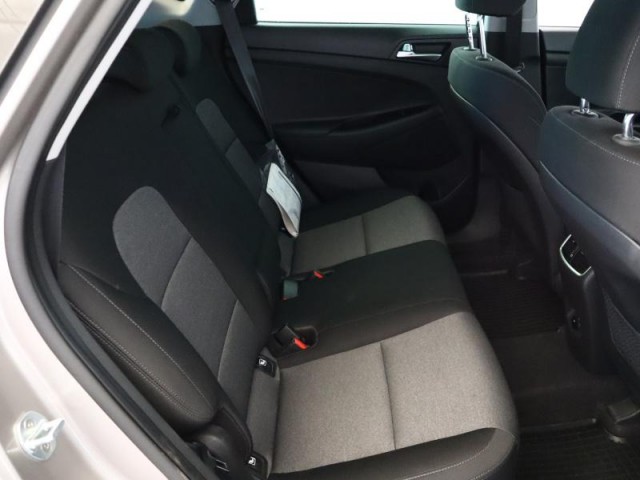 Hyundai Tucson  1.6 CRDi 
