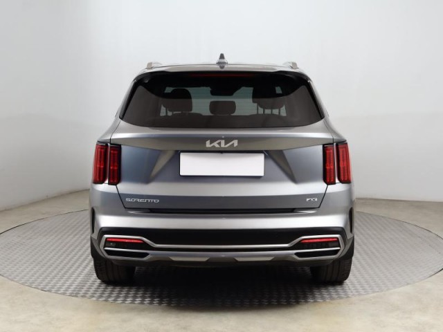 Kia Sorento  2.2 CRDi 