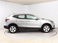 Nissan Qashqai  1.3 DIG-T 