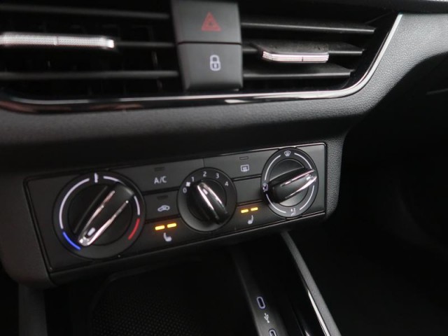 Škoda Kamiq  1.0 TSI Ambition