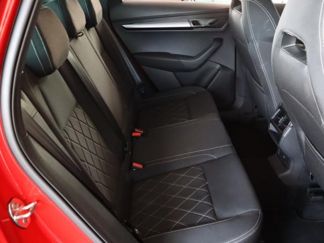 Škoda Karoq  1.5 TSI Sportline