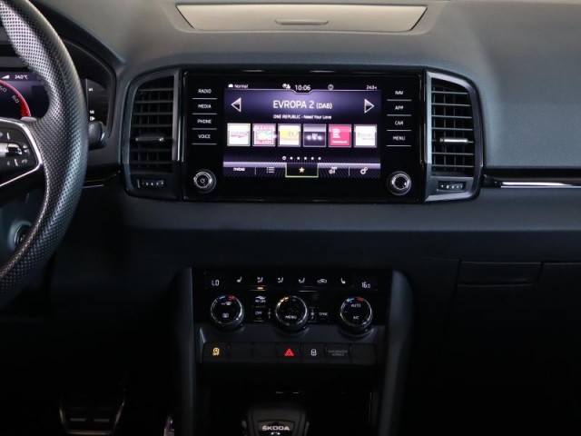 Škoda Karoq  1.5 TSI Sportline
