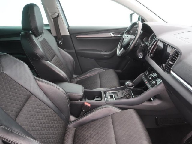 Škoda Karoq  1.5 TSI Ambition Plus