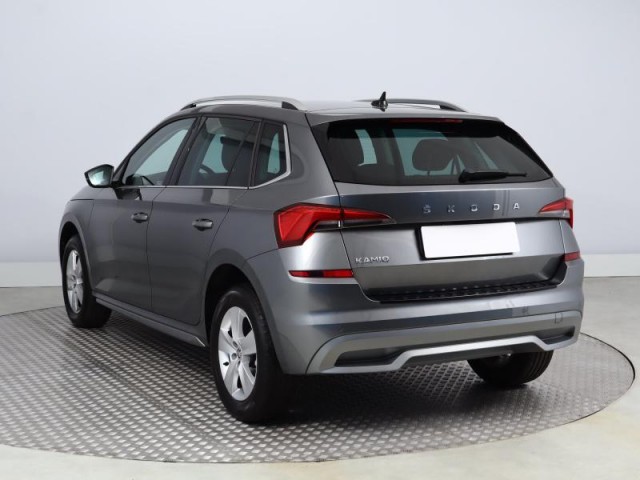 Škoda Kamiq  1.0 TSI Style
