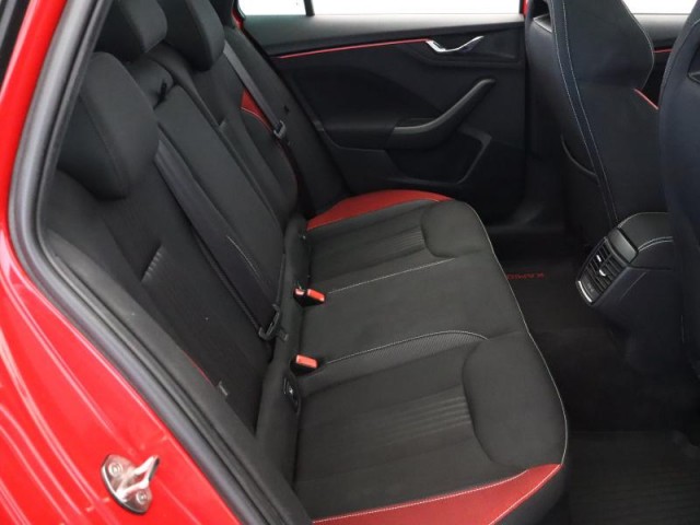 Škoda Kamiq  1.0 TSI Monte Carlo