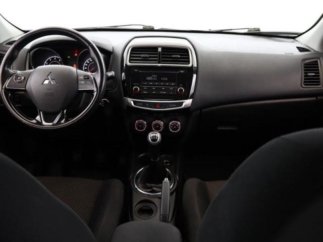 Mitsubishi ASX  1.6 MIVEC 