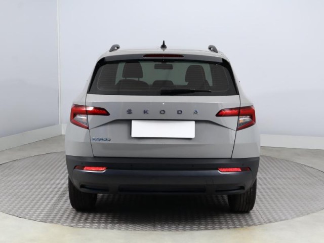 Škoda Karoq  1.0 TSI Active