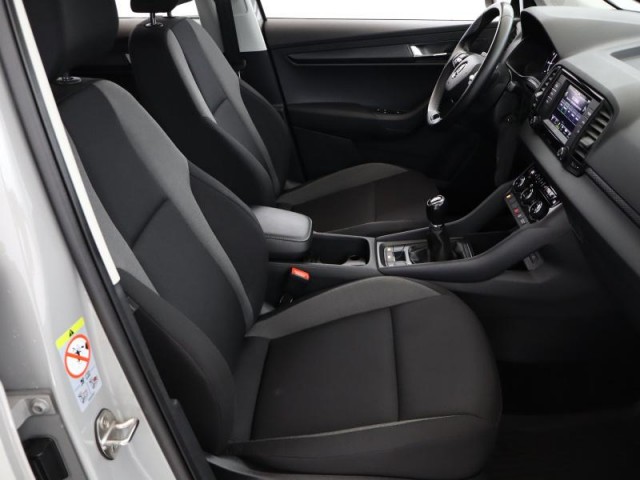 Škoda Karoq  1.0 TSI Active