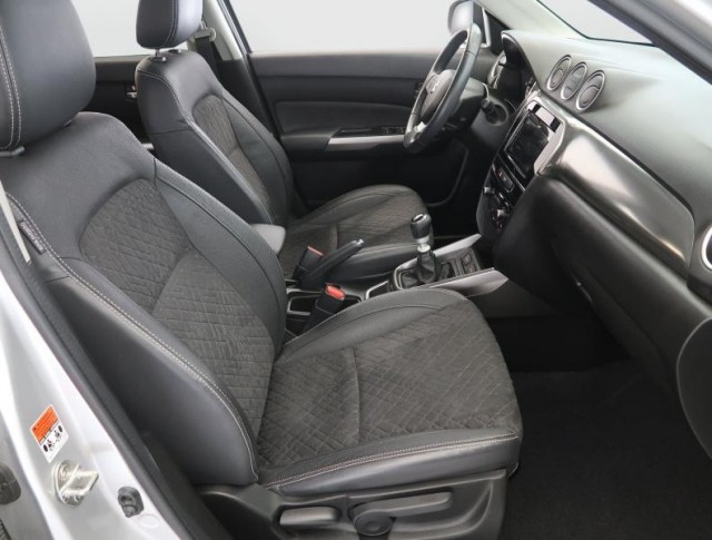 Suzuki Vitara  1.4 BoosterJet 