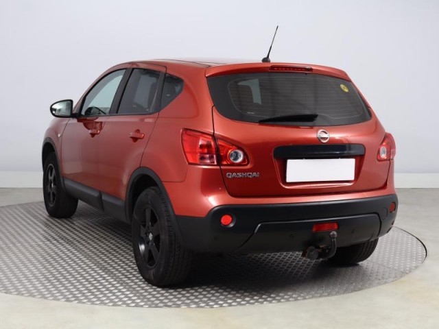 Nissan Qashqai  1.6 