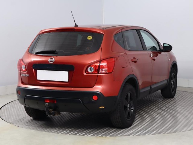 Nissan Qashqai  1.6 