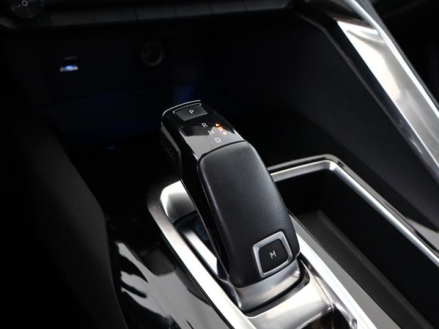 Peugeot 3008  1.6 BlueHDi 