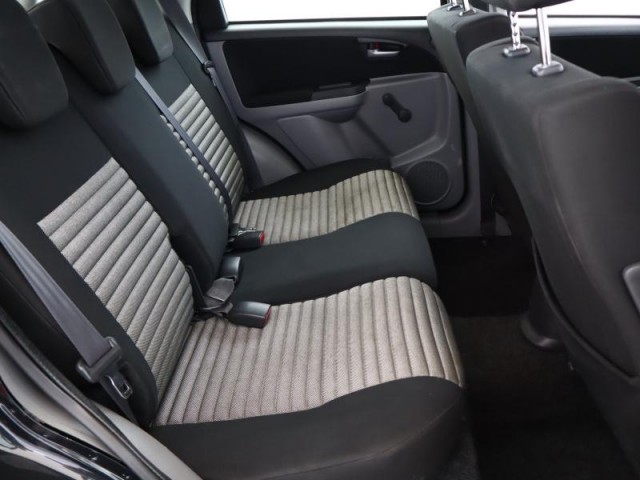 Suzuki SX4  1.6 VVT 