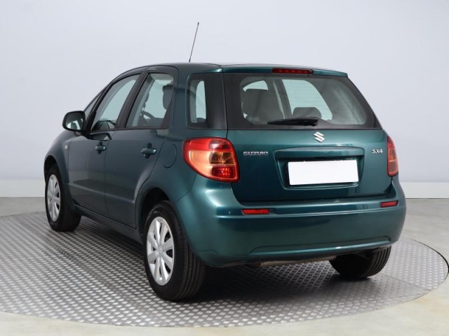 Suzuki SX4  1.5 i 