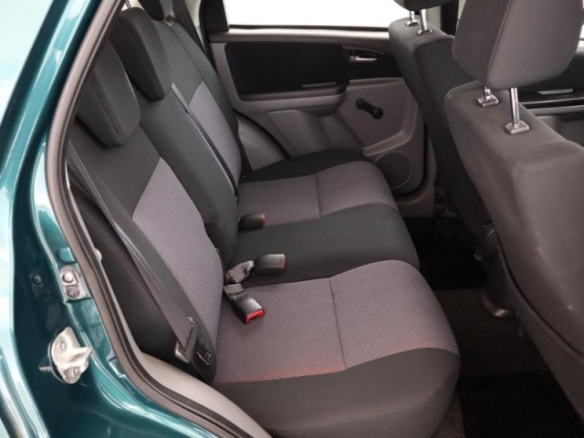 Suzuki SX4  1.5 i 