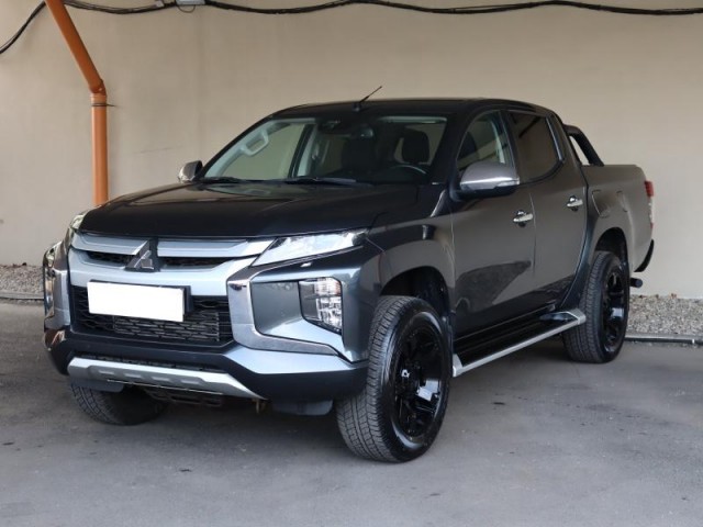 Mitsubishi L200  2.2 DI-D 