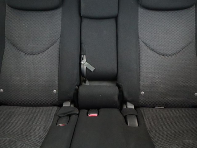 Toyota RAV 4  2.0 VVT-i 