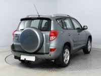 Toyota RAV 4  2.0 VVT-i 