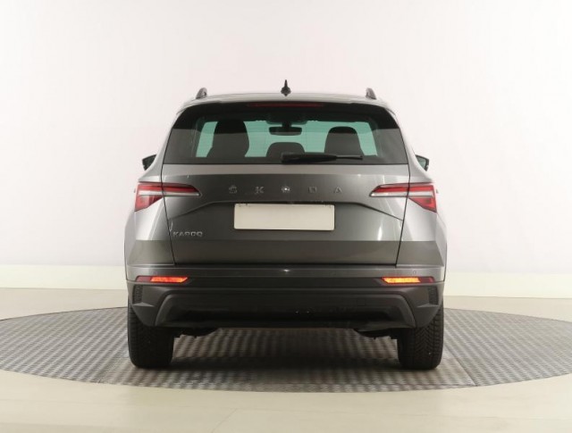 Škoda Karoq  1.0 TSI Ambition Plus