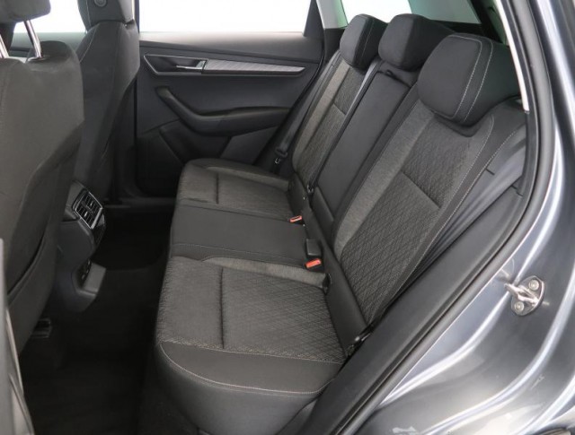 Škoda Karoq  1.0 TSI Ambition Plus
