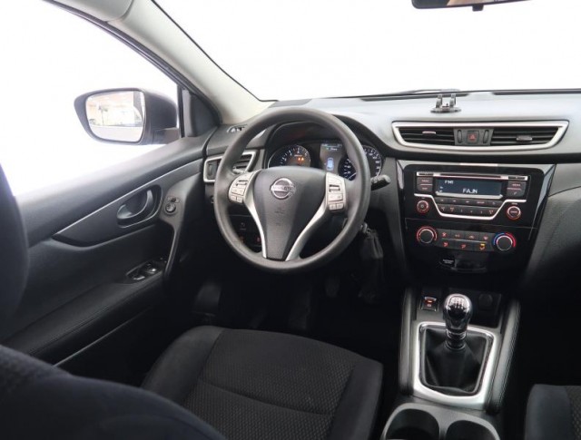 Nissan Qashqai  1.2 DIG-T 