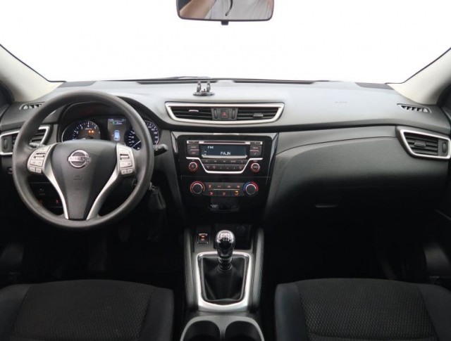 Nissan Qashqai  1.2 DIG-T 