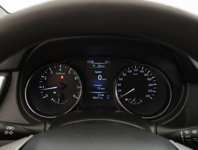 Nissan Qashqai  1.2 DIG-T 