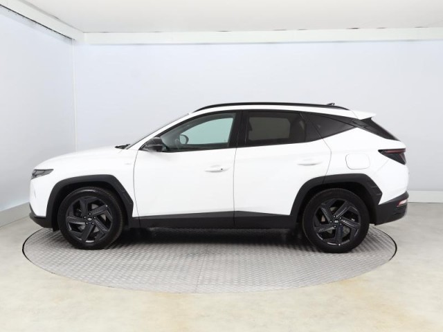 Hyundai Tucson  1.6 T-GDI 48V MHEV 