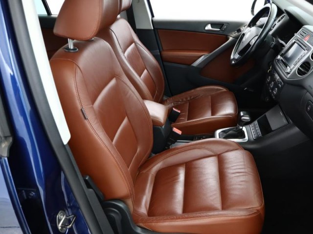 Volkswagen Tiguan  2.0 TDI 
