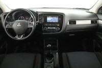 Mitsubishi Outlander  2.2 DI-D 