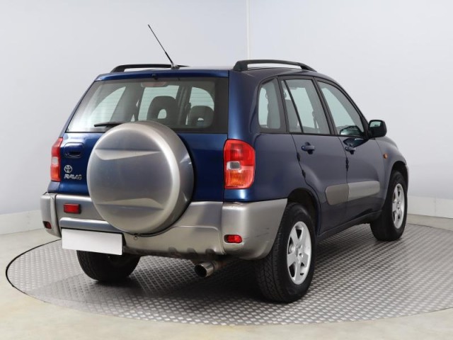 Toyota RAV 4  2.0 VVT-i 
