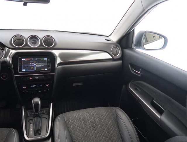 Suzuki Vitara  1.4 BoosterJet 