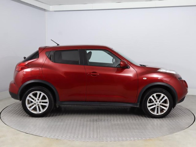 Nissan Juke  1.6 i 