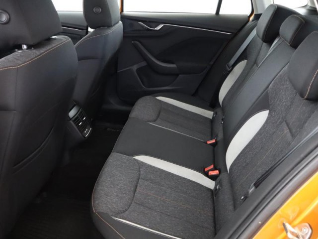 Škoda Kamiq  1.0 TSI Style