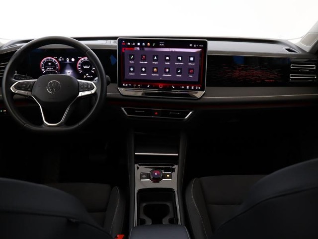 Volkswagen Tiguan  1.5 eTSI Elegance