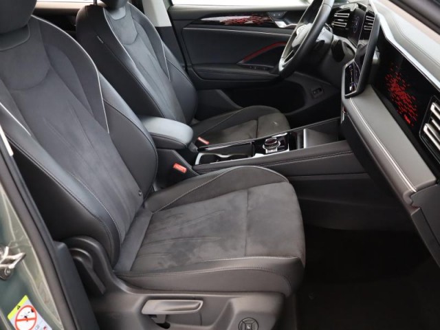 Volkswagen Tiguan  1.5 eTSI Elegance