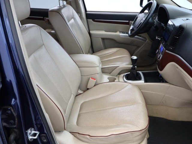 Hyundai Santa Fe  2.2 CRDi 