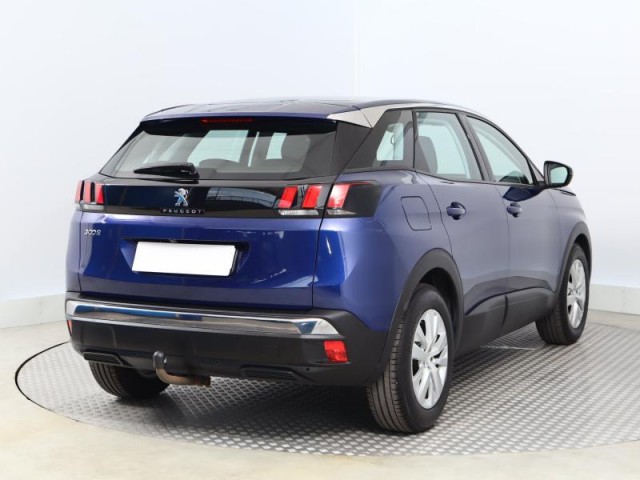 Peugeot 3008  1.5 BlueHDi 