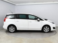 Peugeot 5008  1.6 BlueHDi 