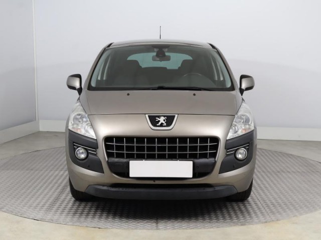 Peugeot 3008  1.6 HDi 