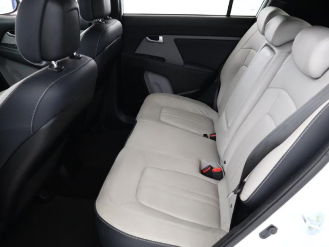 Kia Sportage  1.7 CRDi 