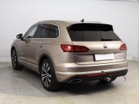 Volkswagen Touareg  3.0 TDI 