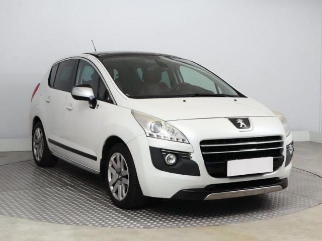 Peugeot 3008  Hybrid4 