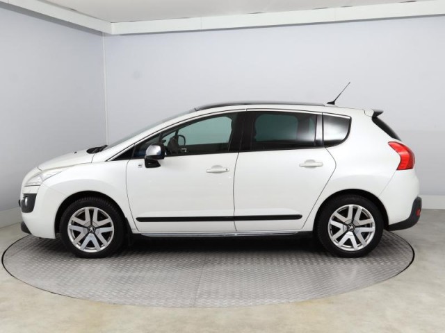 Peugeot 3008  Hybrid4 