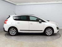 Peugeot 3008  Hybrid4 