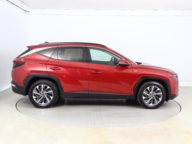 Hyundai Tucson  1.6 T-GDI 48V MHEV Style